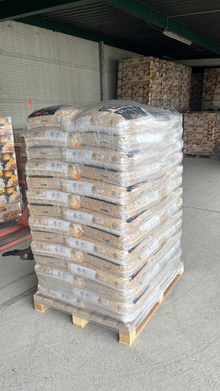 ENplus A1 Holzpellets – Palette gestapelt und foliert